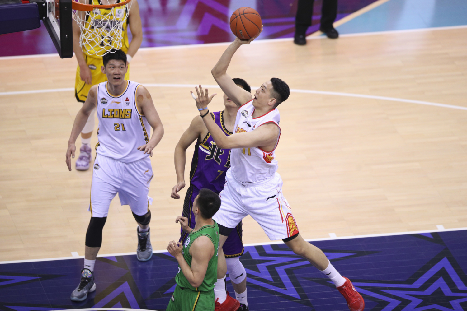 开云官方-关于纽卡斯尔发布备战花絮，赛前伤情更新，CBA常规赛任务艰巨，细节决定成败的信息