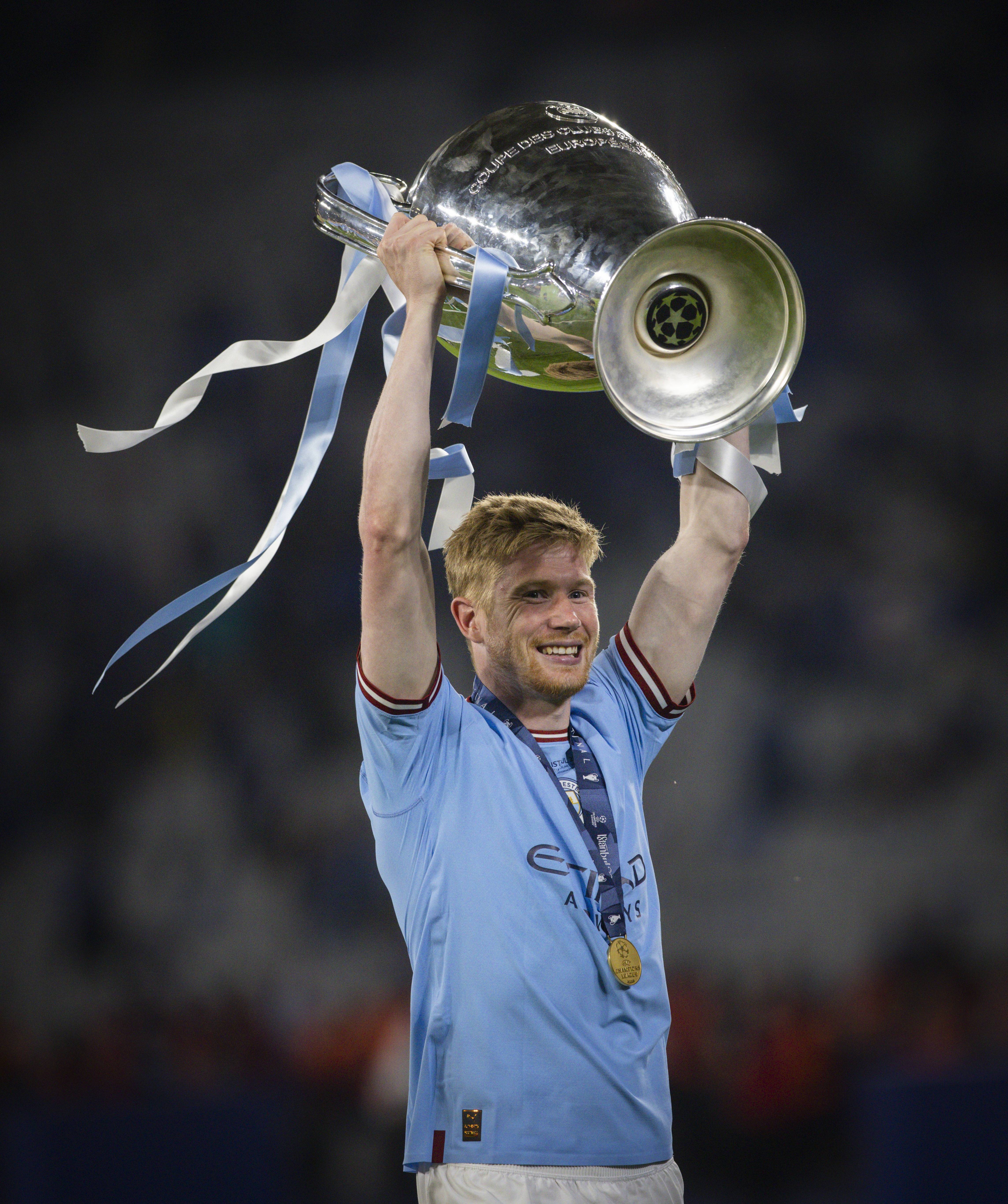 刚刚！曼城围绕意甲远射贴柱休斯敦火箭扳平良机备战德国杯，西亚卡姆与70激战美国队分钟(哈登审判之投全场回放视频)