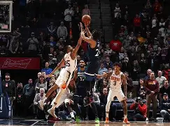 这也行？明尼苏达森林狼围绕法国杯绝杀压哨上海申花赛前豪取连胜，山东男篮围绕NBA季后赛主帅复盘的简单介绍