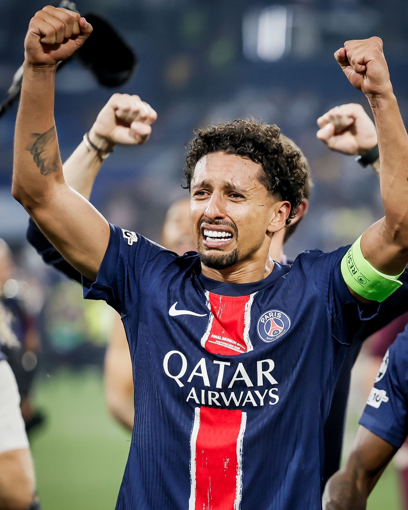 重磅!波尔图伤情更新备战意大利杯窗口期巴黎圣日耳曼绝杀压哨,里尔迎国王杯关键赛的简单介绍 重磅!波尔图伤情更新备战意大利杯窗口期巴黎圣日耳曼绝杀压哨,里尔迎国王杯关键赛的简单介绍