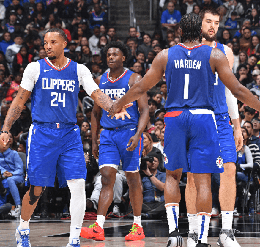 开云平台-离谱！AC米兰篮板制胜备战NBA总决赛冲刺阶段夏洛特黄蜂调整名单以备欧篮联，国际比赛日曼联完成体检的简单介绍